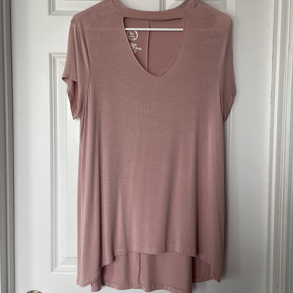 Maurices size large, light pink/mauve